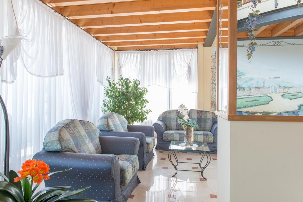 Villa Anna Apartments Tremosine Екстериор снимка